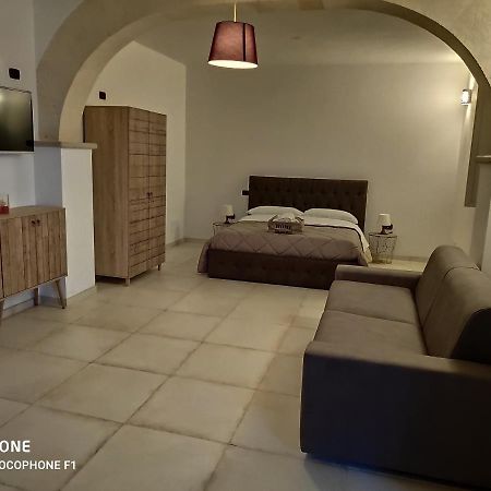Appartamento Suite Santa Teresa Ταράντο Εξωτερικό φωτογραφία